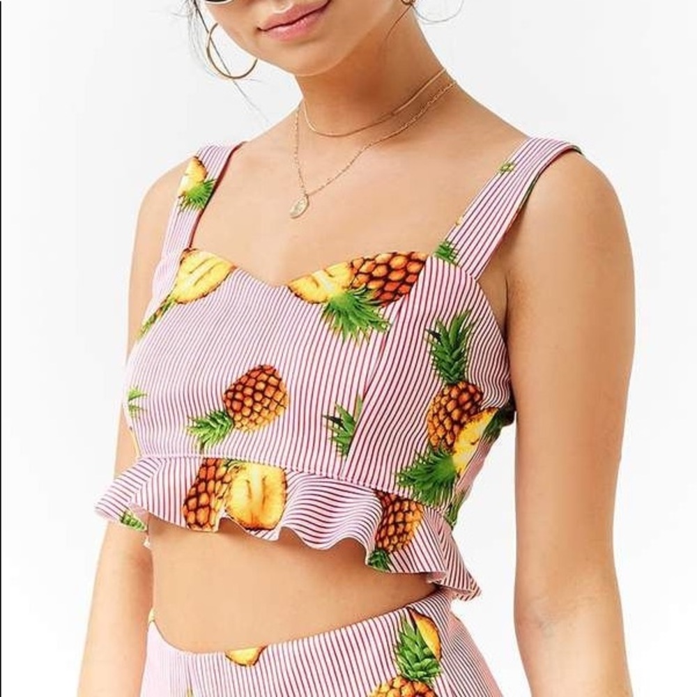 Pineapple sweetheart crop top